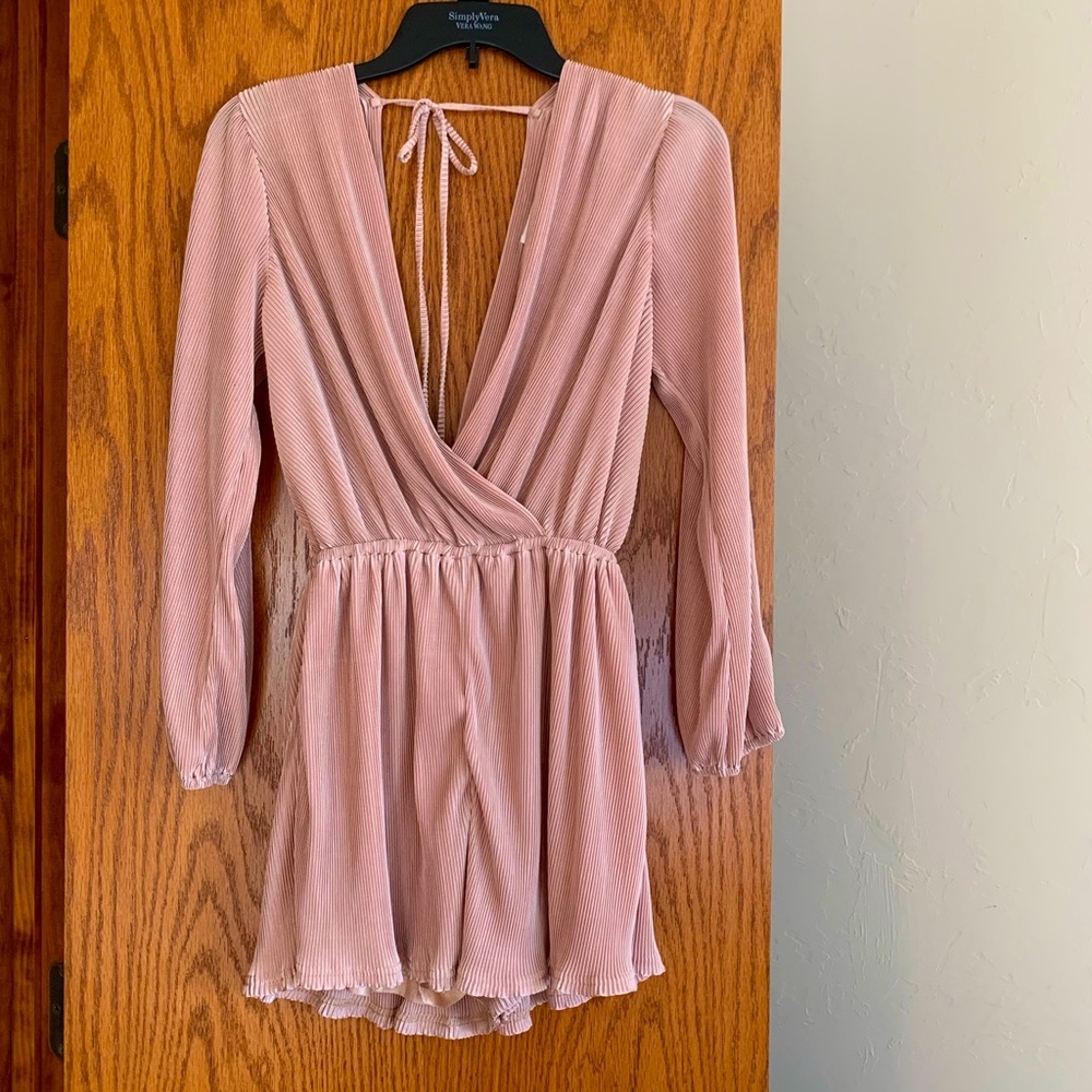 ASTR The Label Longsleeve Romper